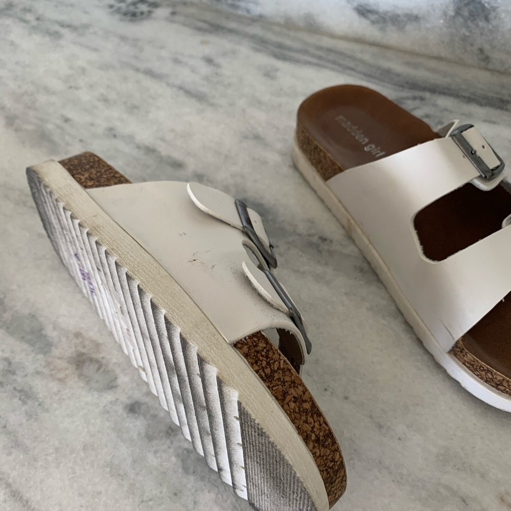 Sandals - Picture 2 of 2